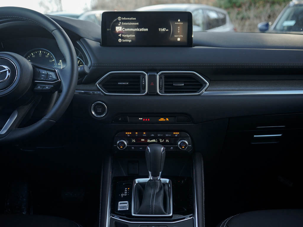 New 2025 MAZDA CX-5 Signature image 17