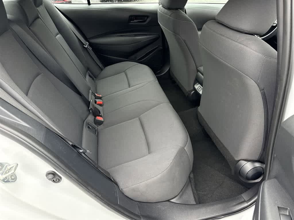 Used 2023 Toyota Corolla LE FWD image 12