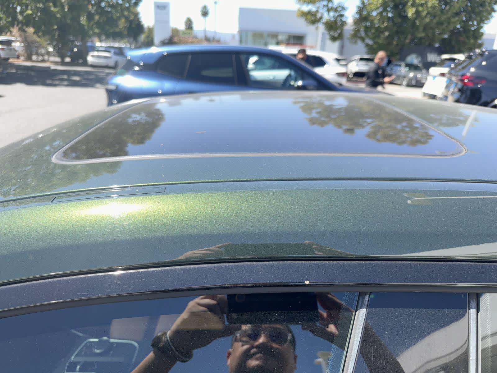 Used 2023 BMW i4 eDrive40 w/ Premium Package RWD image 5