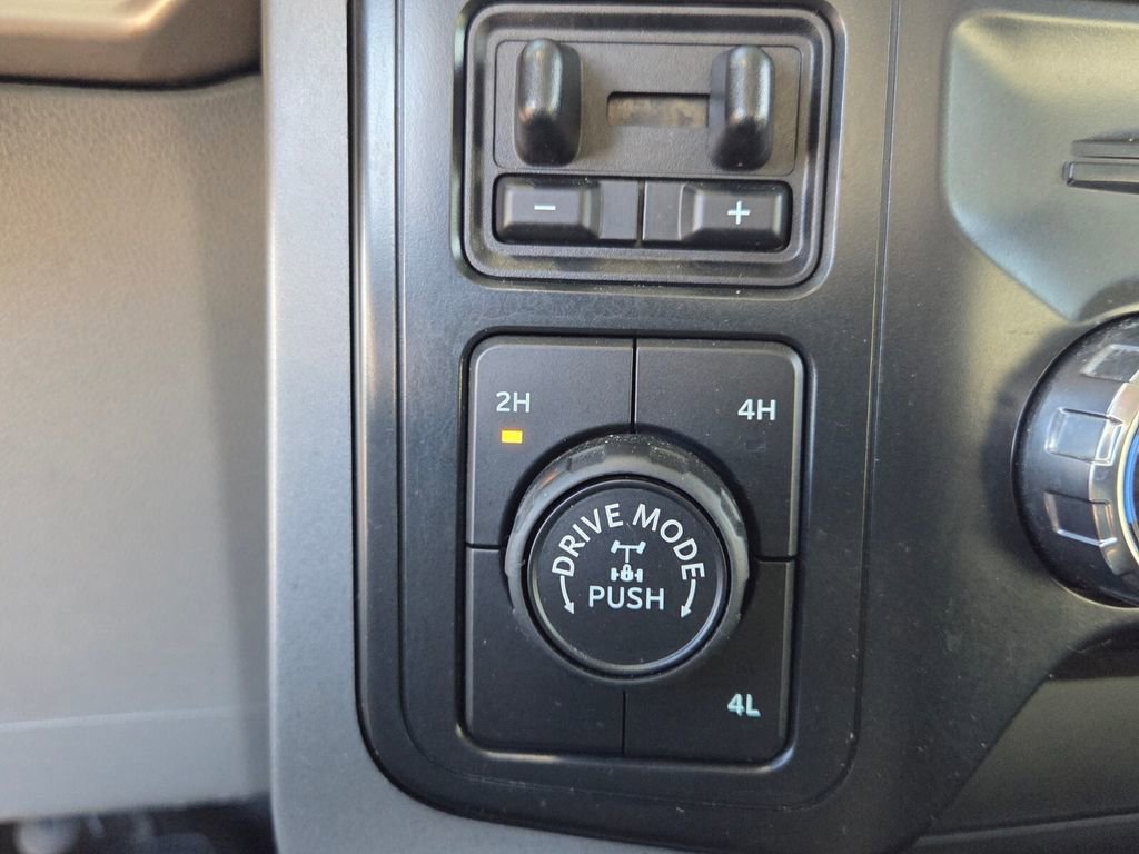 Used 2022 Ford F150 XLT w/ Equipment Group 302A High image 21