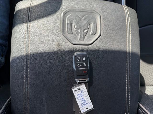 Used 2024 RAM 3500 Laramie AWD/4WD image 35