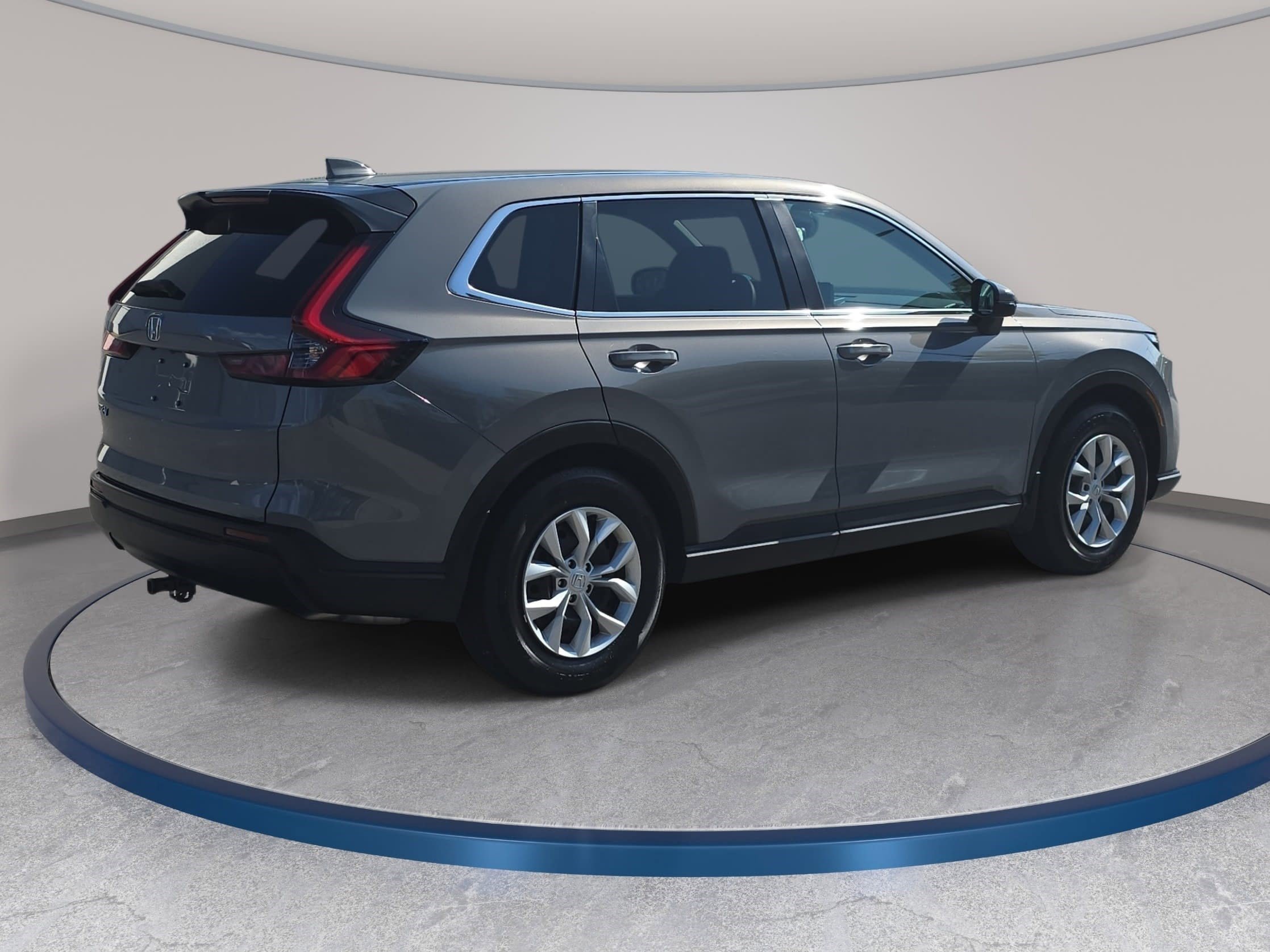 Used 2025 Honda CR-V LX image 5