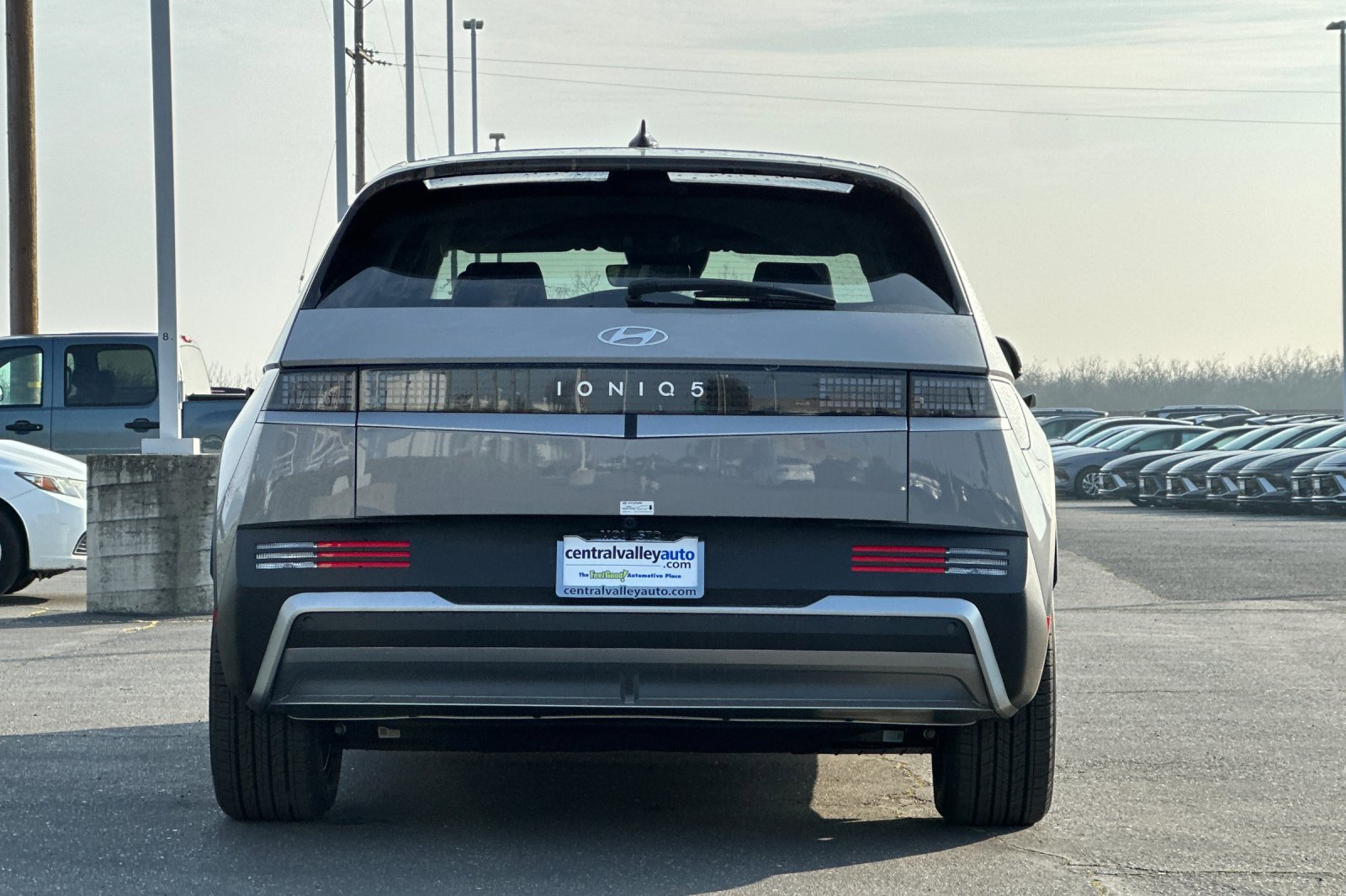 New 2026 Hyundai Ioniq 5 SE image 5