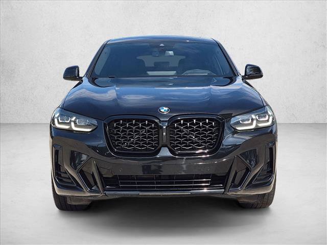 Certified 2024 BMW X4 xDrive30i w/ Premium Package AWD/4WD image 2