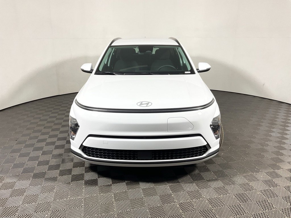 New 2025 Hyundai Kona SEL image 5