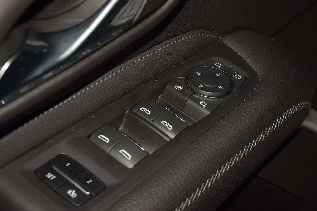 Used 2021 GMC Yukon XL Denali image 51