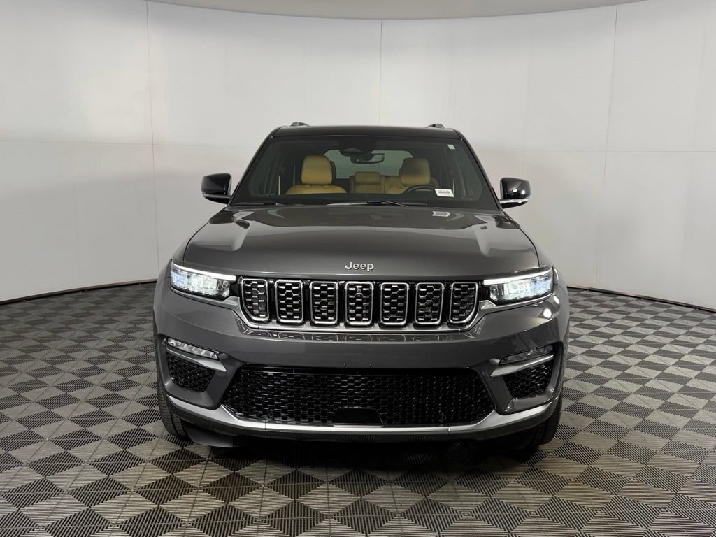 Certified 2022 Jeep Grand Cherokee Summit AWD/4WD image 6