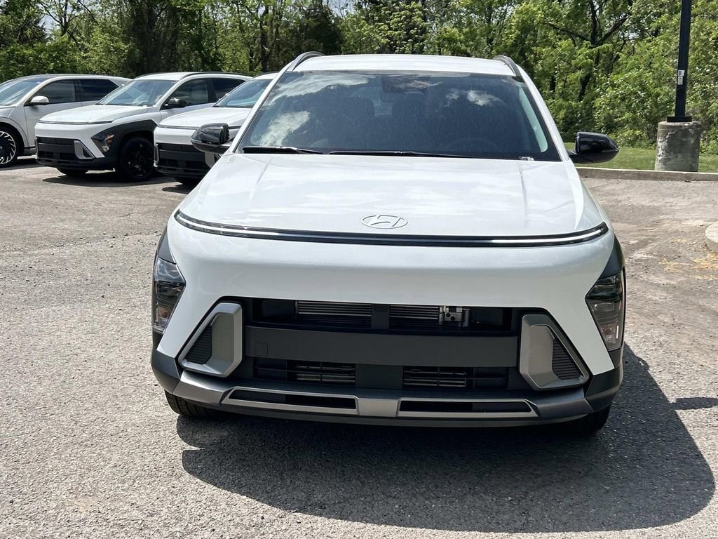 New 2026 Hyundai Kona SEL Premium FWD image 2