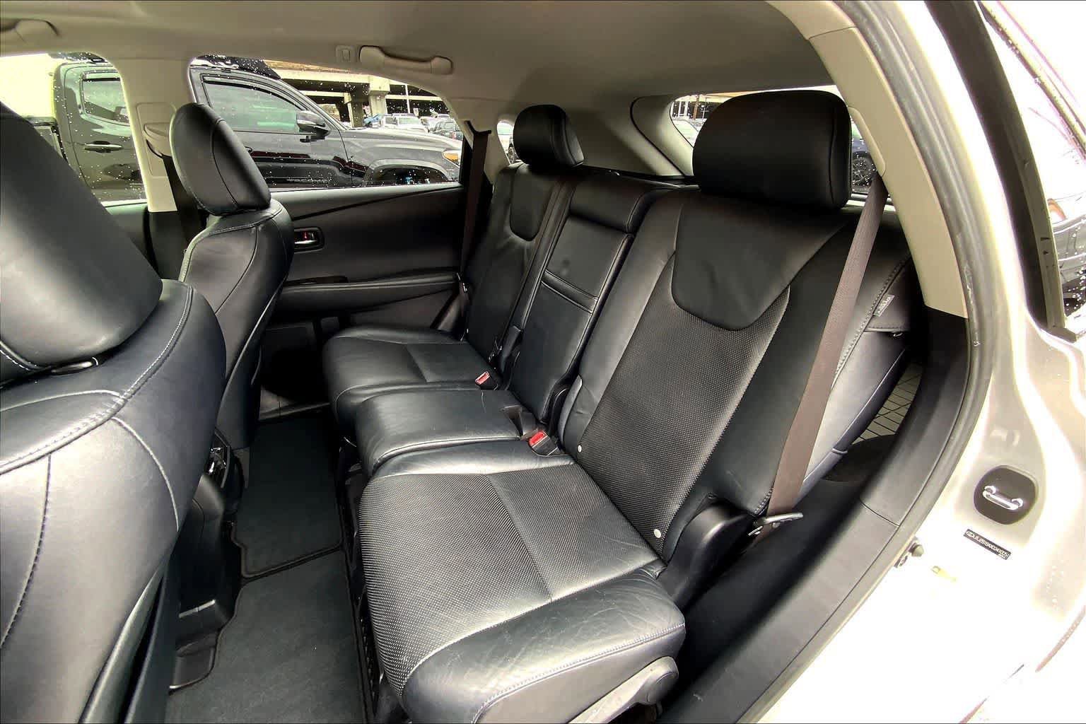 Used 2013 Lexus RX 450h FWD w/ Navigation Pkg image 29