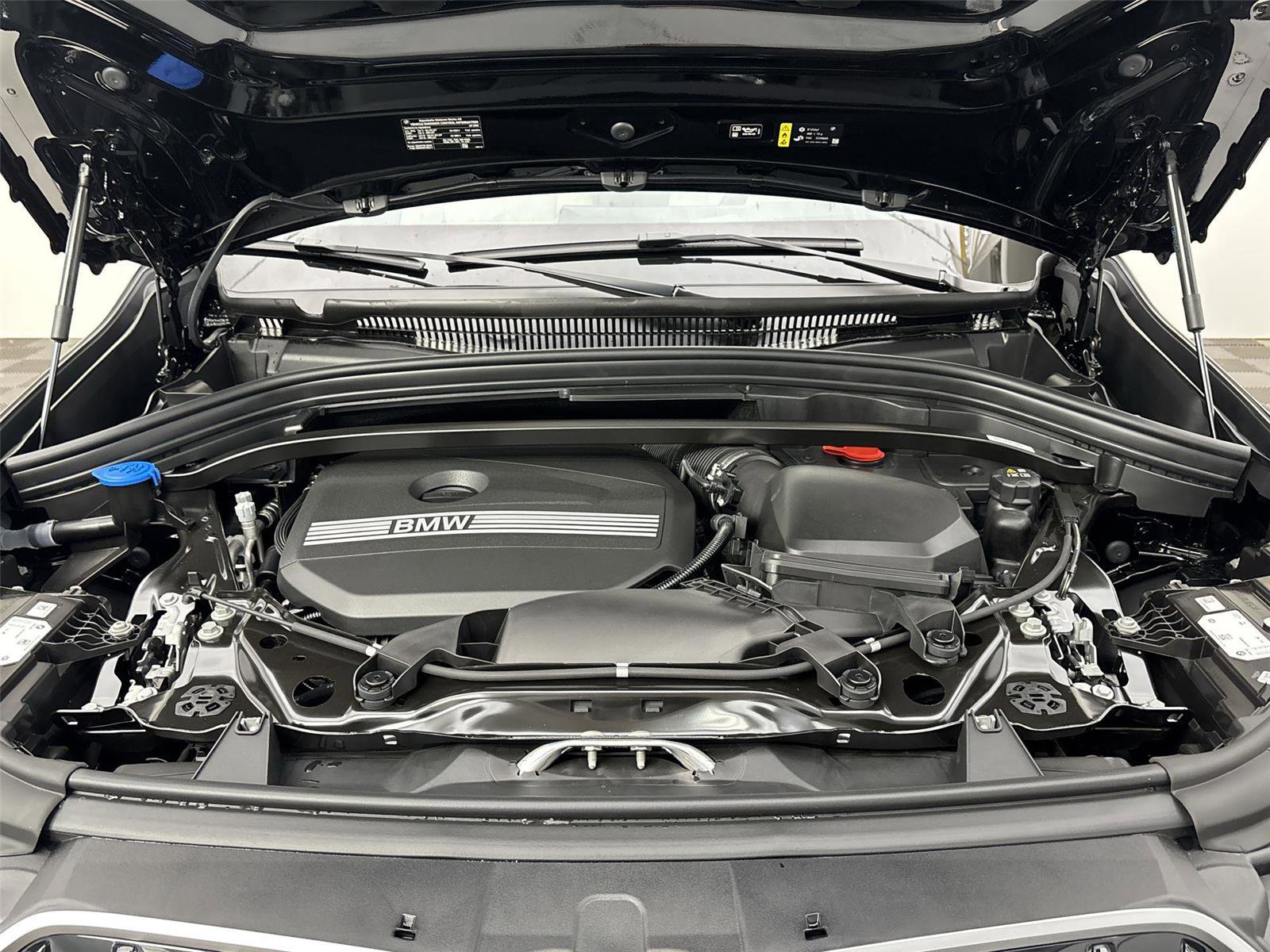 New 2025 BMW X1 xDrive28i w/ Premium Package image 20