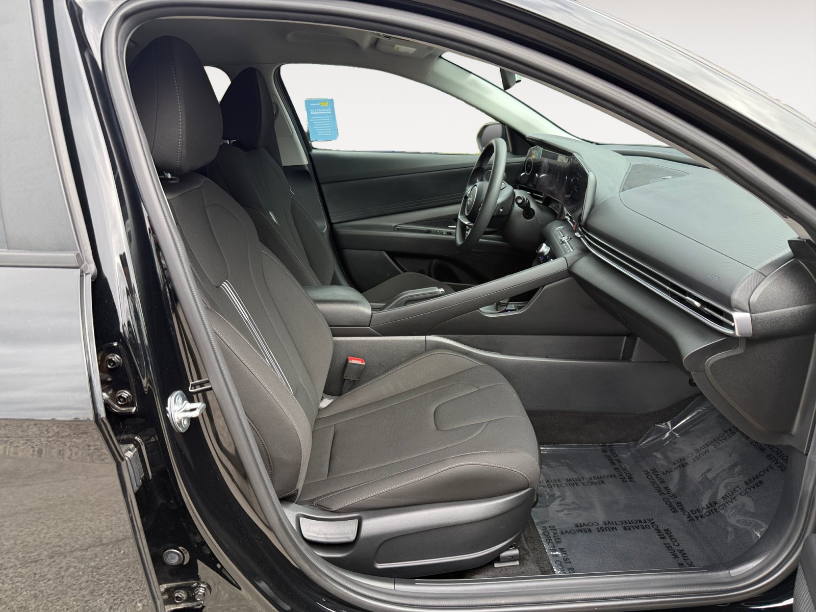 Certified 2024 Hyundai Elantra SEL FWD image 19