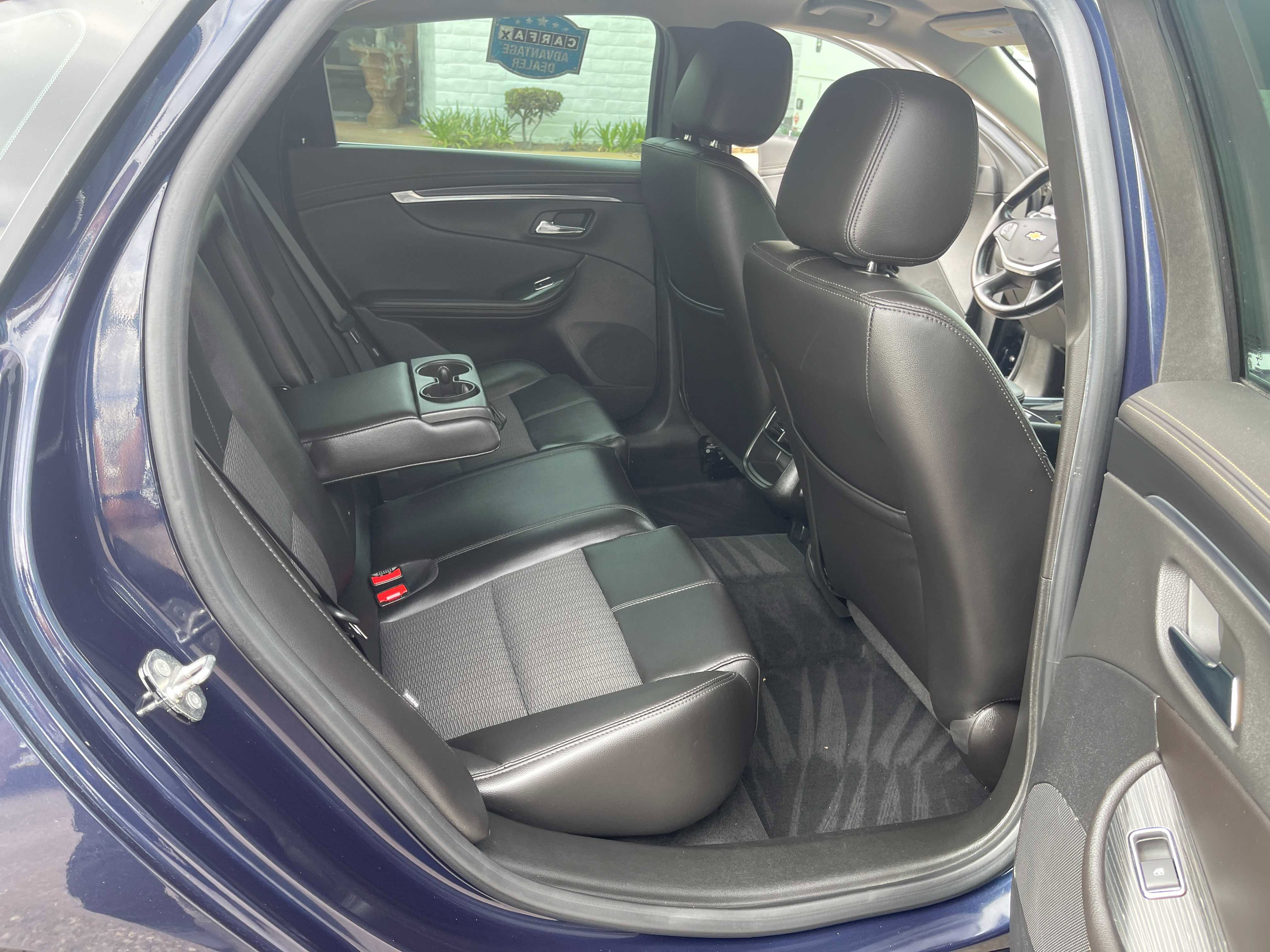 Used 2017 Chevrolet Impala LT image 11