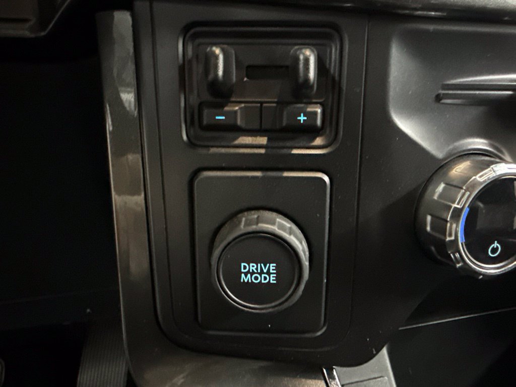 Used 2021 Ford F150 XLT w/ Equipment Group 302A High RWD image 25
