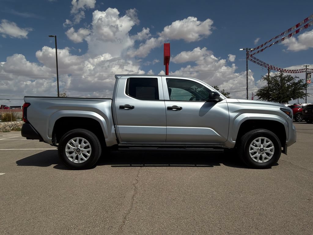 Used 2025 Toyota Tacoma SR AWD/4WD image 6