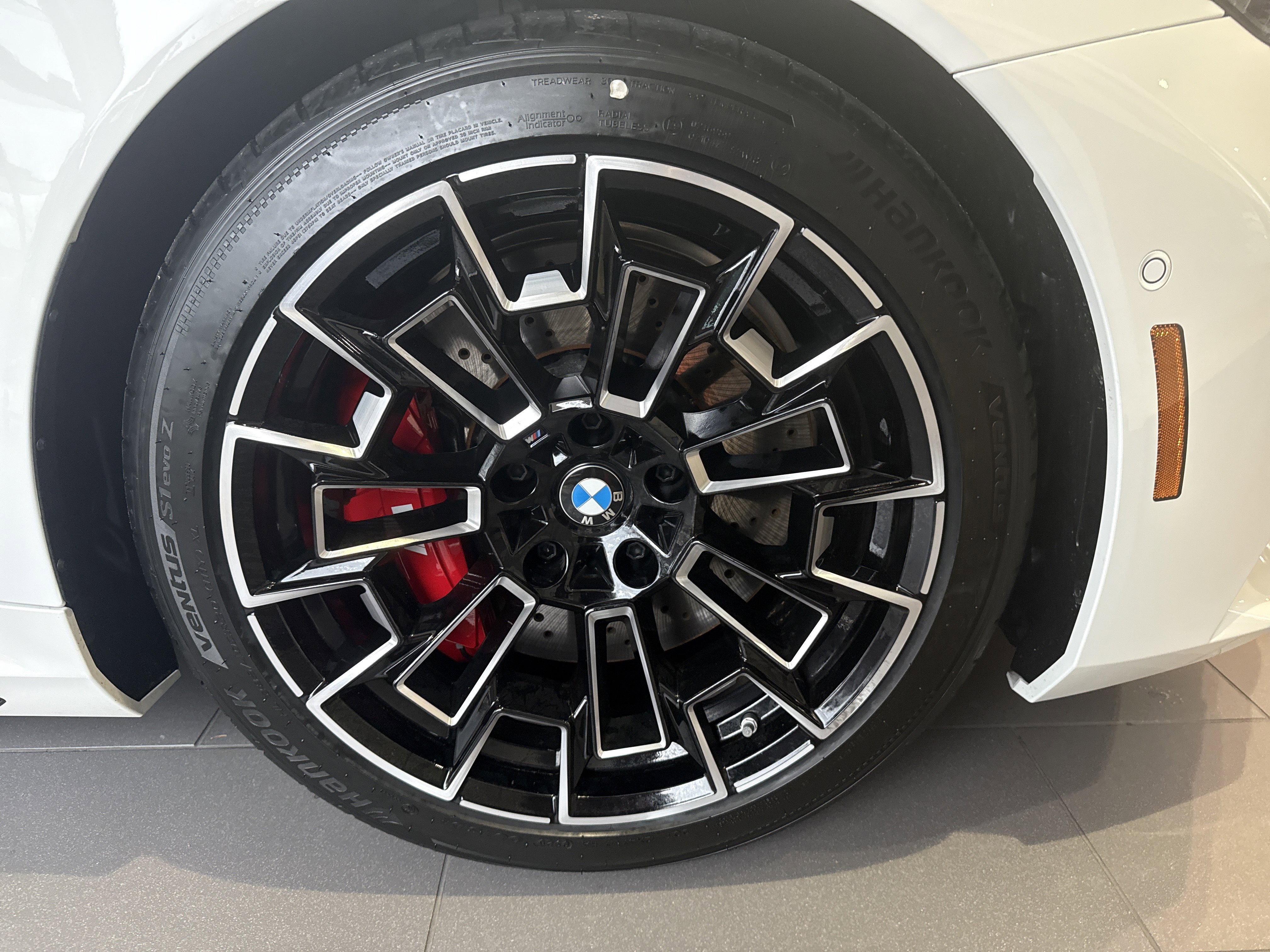 New 2026 BMW M5 AWD/4WD image 30