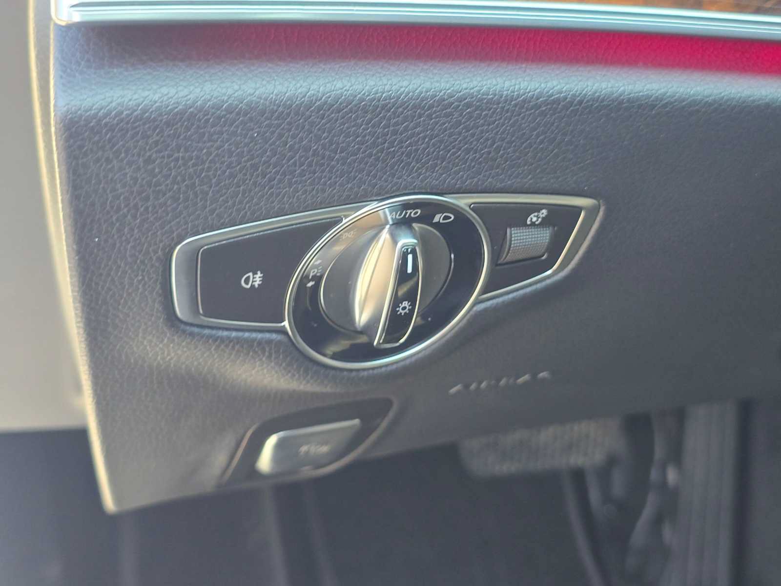 Used 2017 Mercedes-Benz E 300 4MATIC image 26