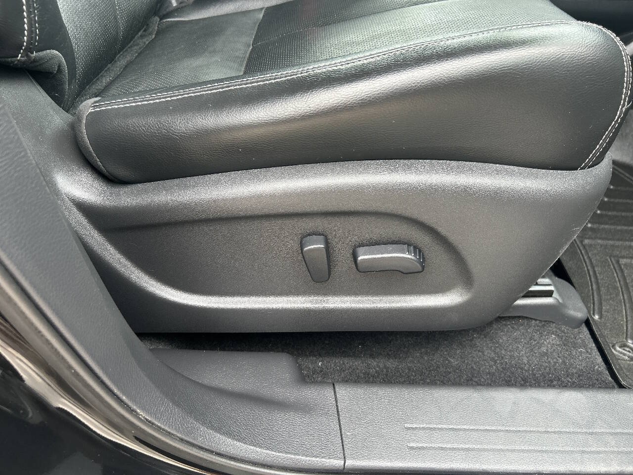 Used 2016 Nissan Murano Platinum AWD/4WD image 26