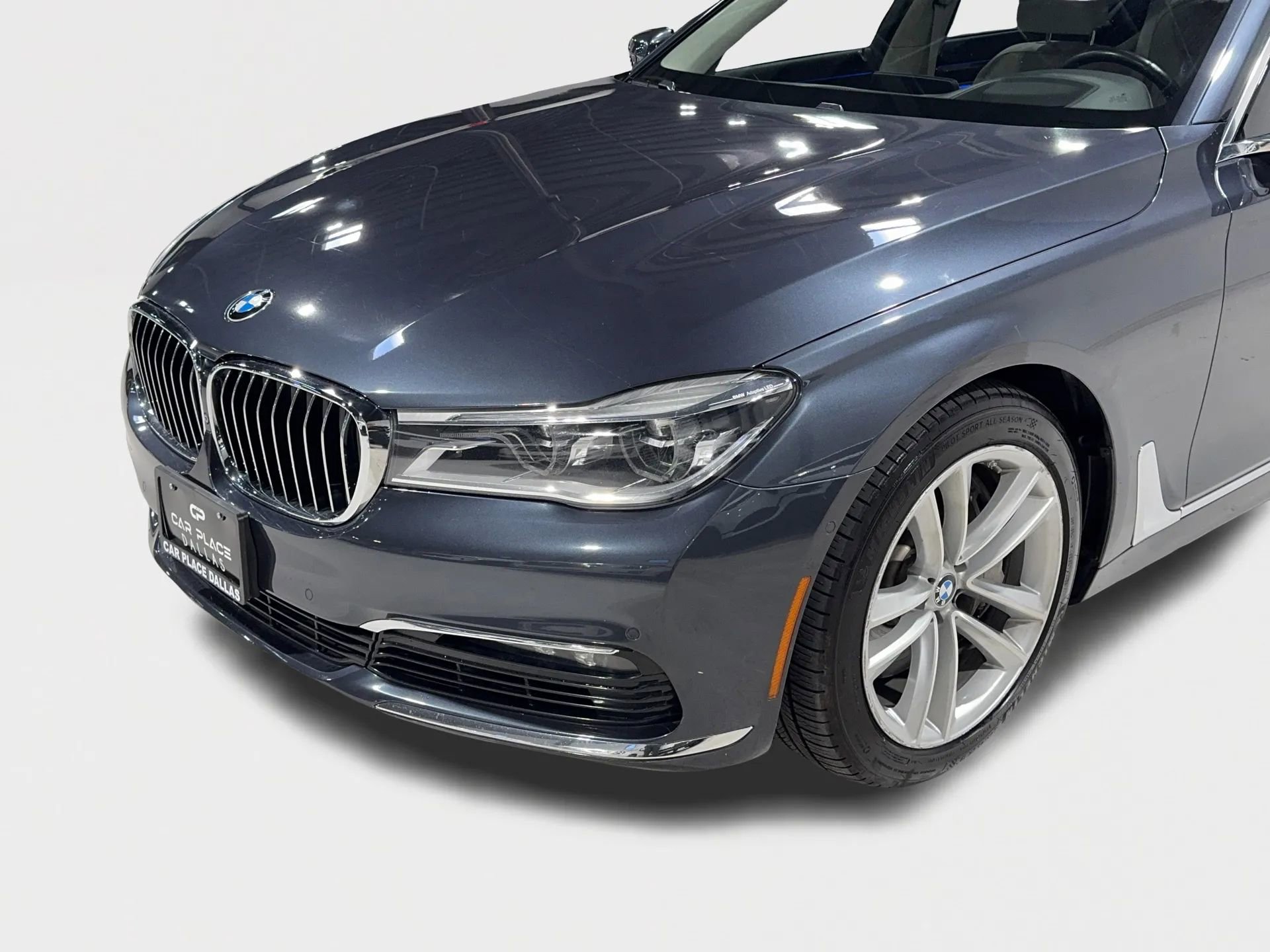 Used 2017 BMW 750i xDrive image 7