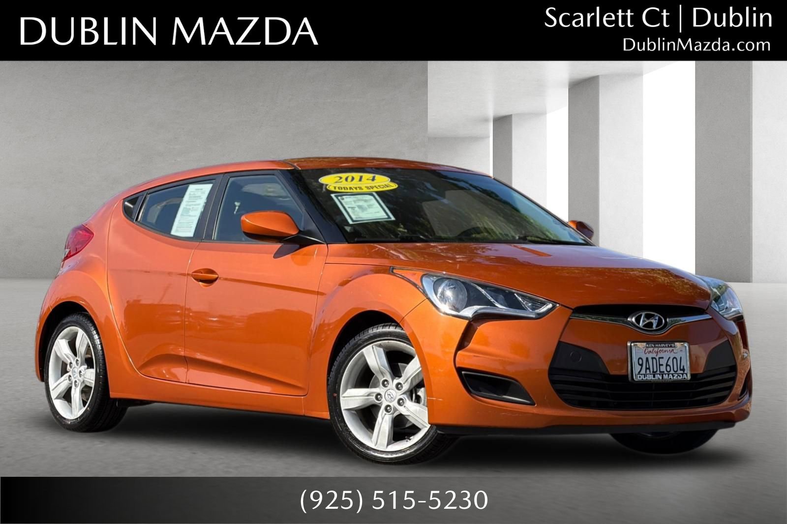 Used 2014 Hyundai Veloster FWD image 1