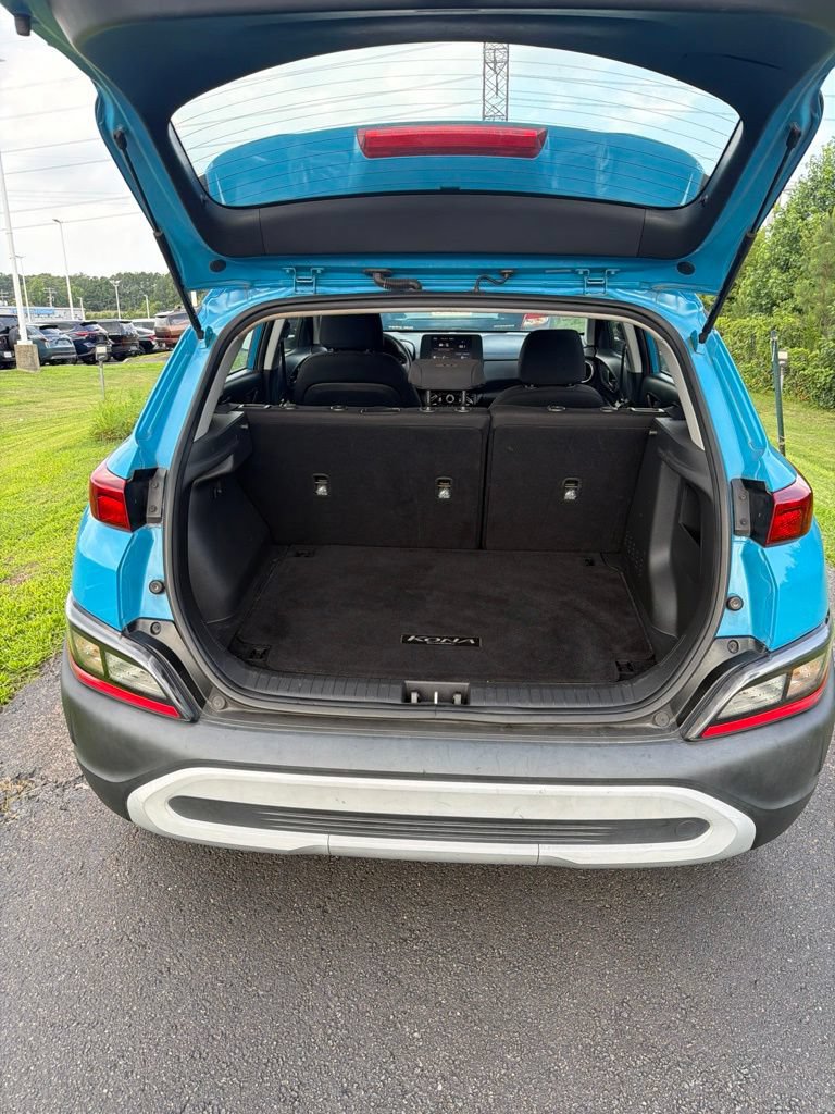 Used 2023 Hyundai Kona SE FWD image 11