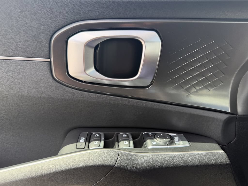 New 2026 Kia Sorento LX FWD image 16