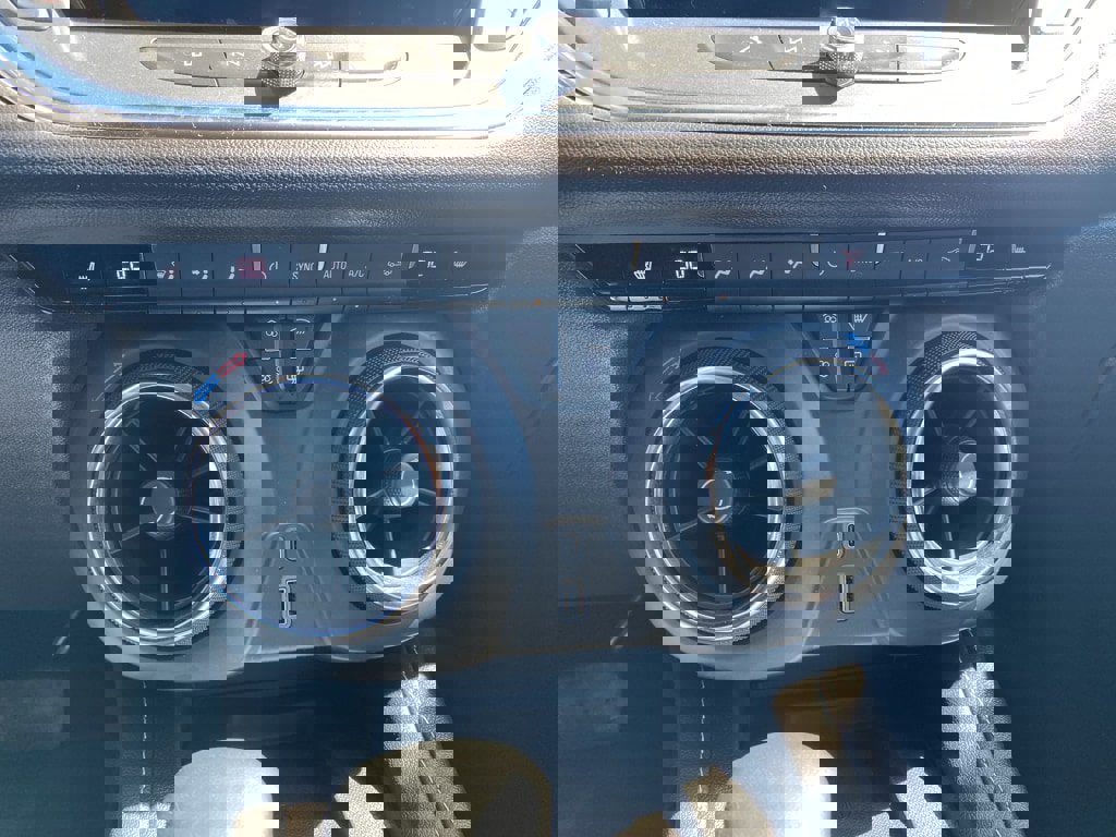 Used 2024 Chevrolet Blazer LT w/ Sound & Technology Package image 32