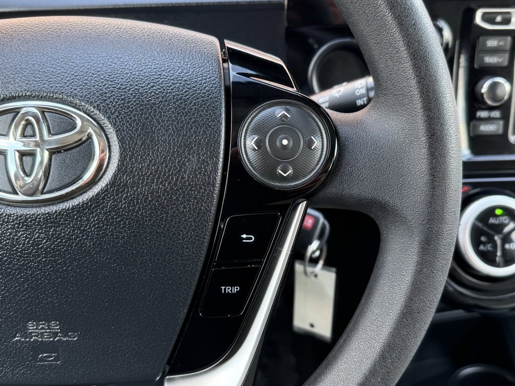 Used 2018 Toyota Prius C One image 25