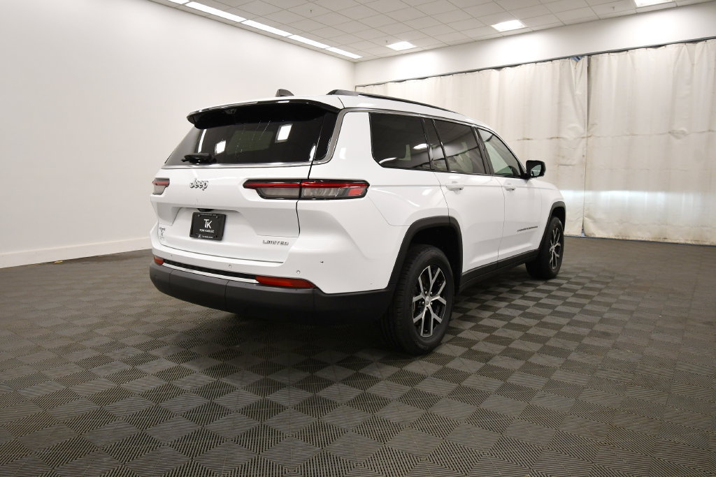 Used 2024 Jeep Grand Cherokee L Limited w/ Luxury Tech Group II AWD/4WD image 8