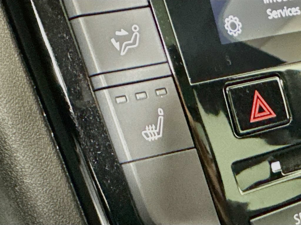 Certified 2023 INFINITI QX50 Luxe FWD image 27