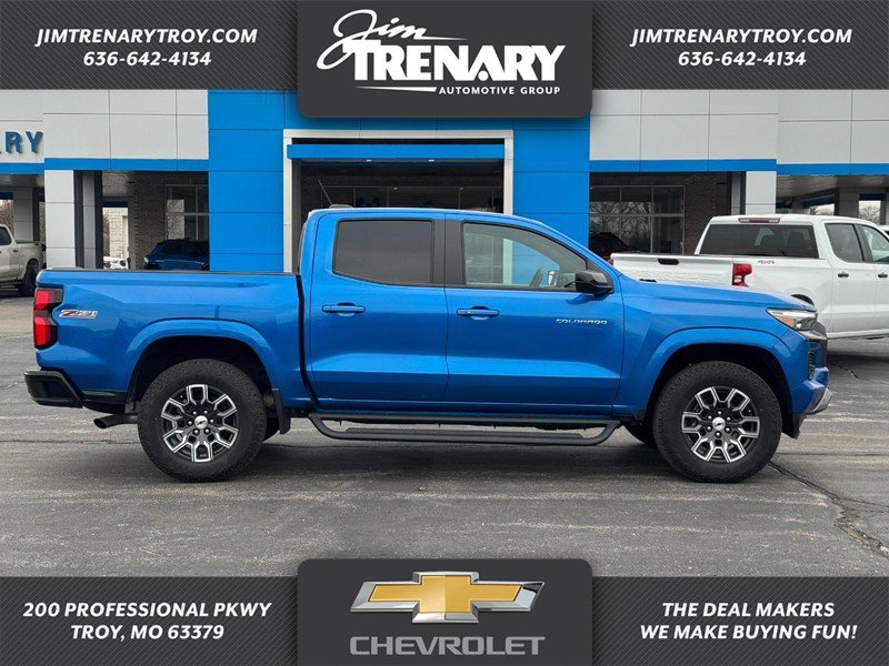 Used 2023 Chevrolet Colorado Z71 w/ Z71 Convenience Package 2