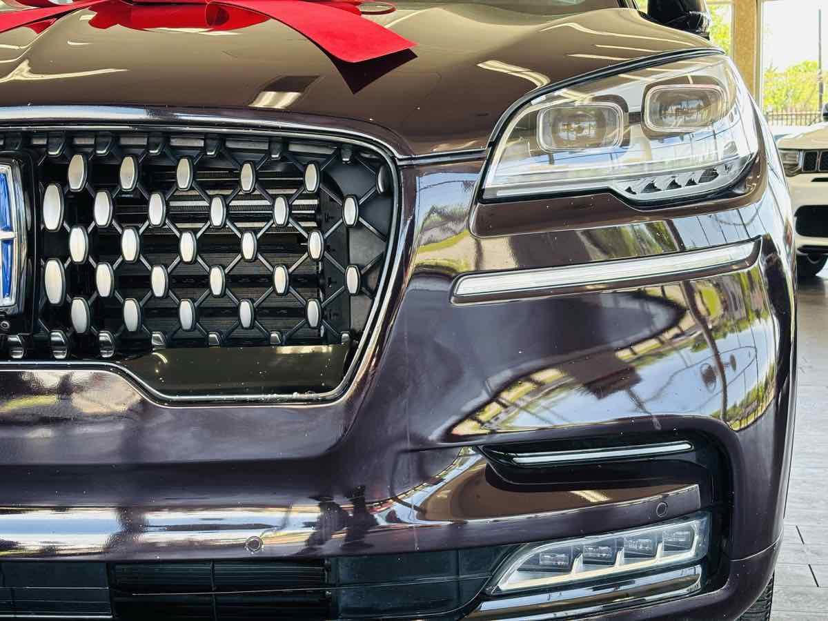 Used 2023 Lincoln Aviator Black Label w/ Dynamic Handling Package AWD/4WD image 22