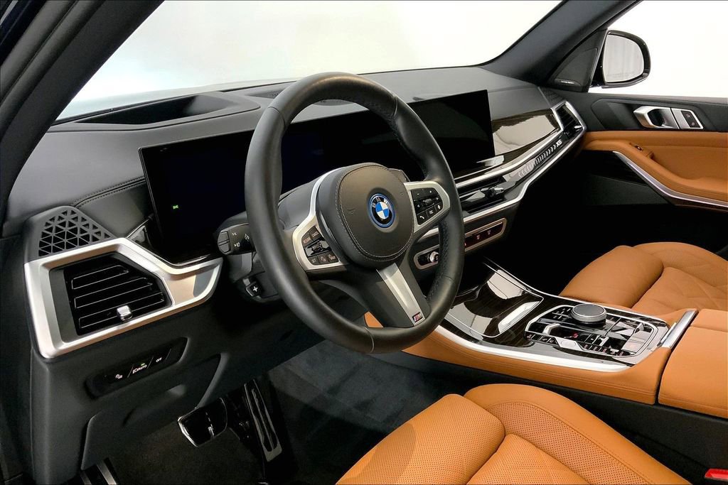 Certified 2024 BMW X5 xDrive50e w/ M Sport Package image 21