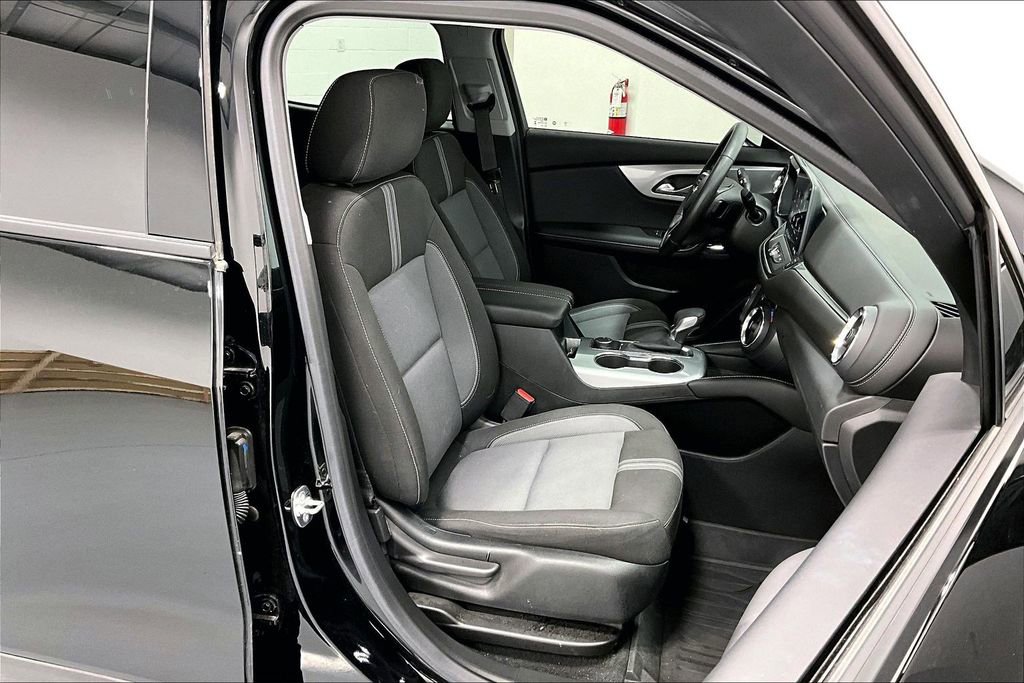 Used 2024 Chevrolet Blazer LT image 10