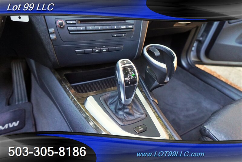 Used 2012 BMW 135i Convertible RWD image 22
