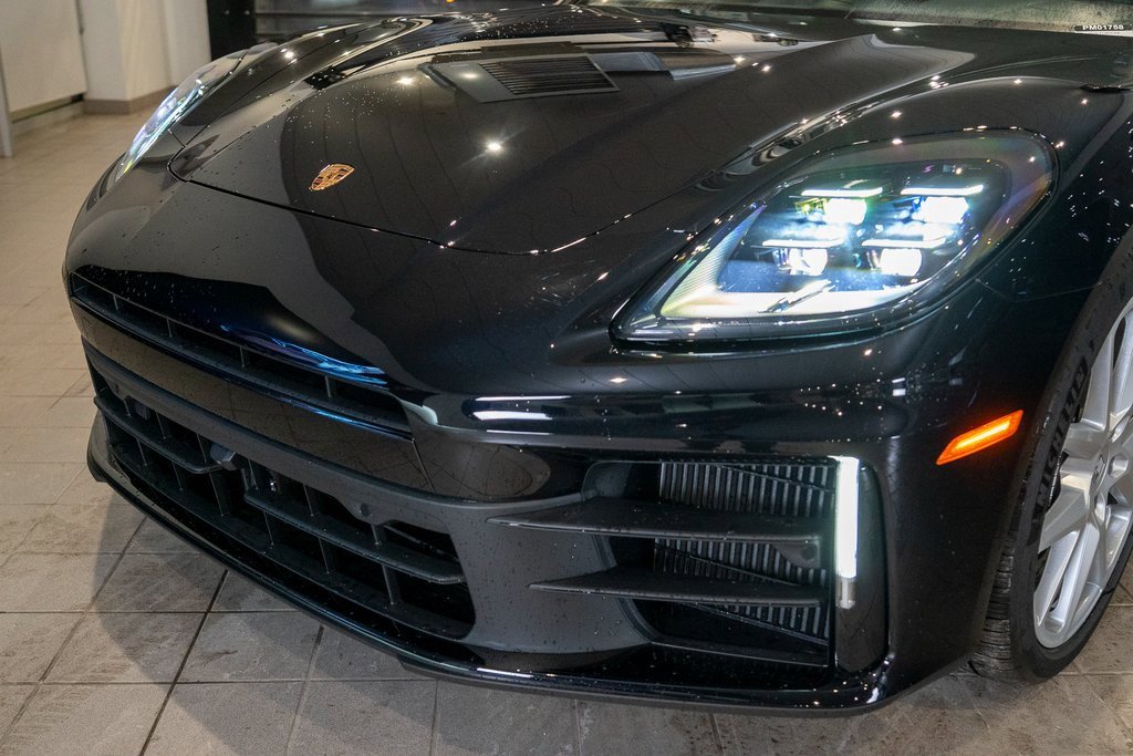 New 2026 Porsche Panamera 4 image 13