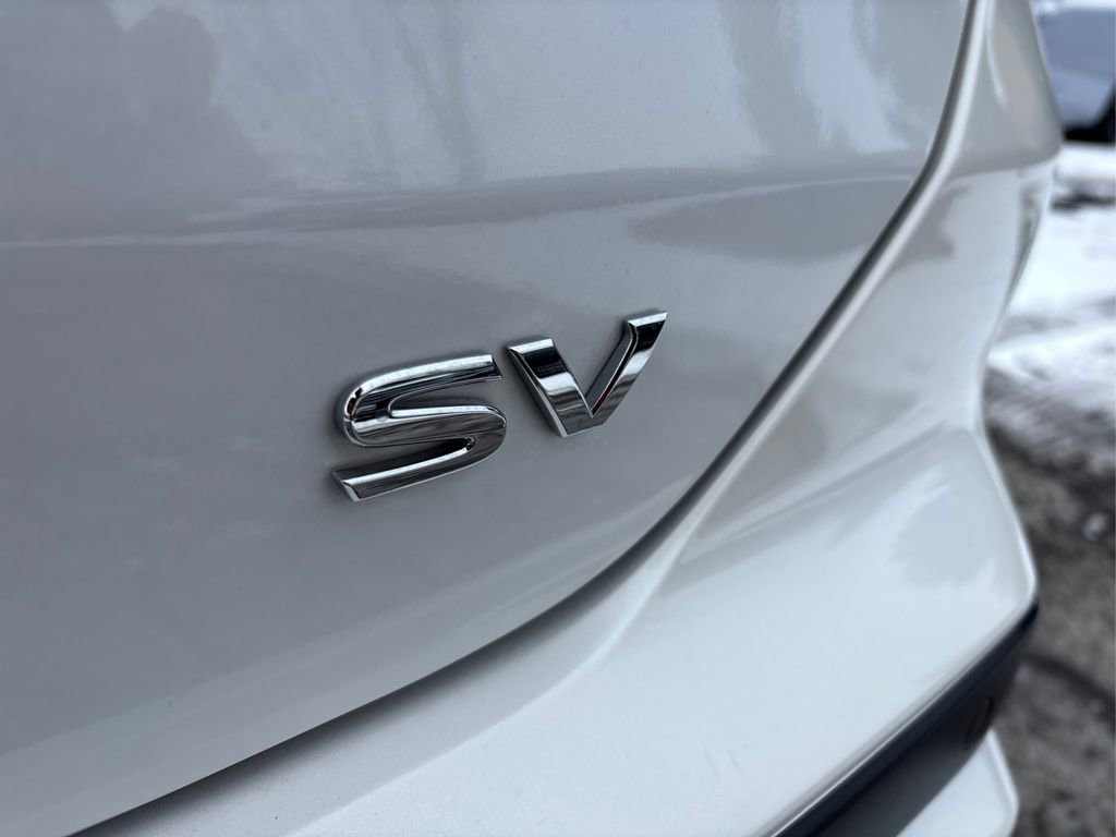 Certified 2024 Nissan Kicks SV w/ Interior Electronics Package image 14