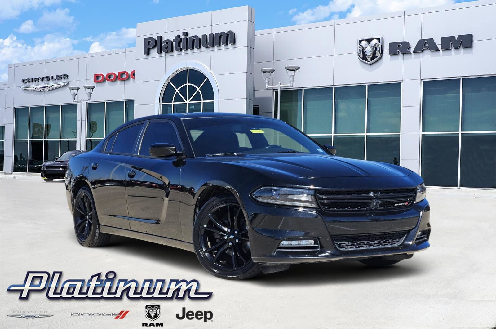 Used 2018 Dodge Charger SXT Plus w/ Blacktop Package