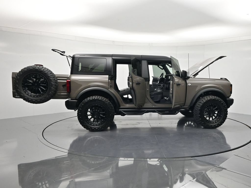 New 2026 Ford Bronco Big Bend w/ Black Appearance Package AWD/4WD image 47
