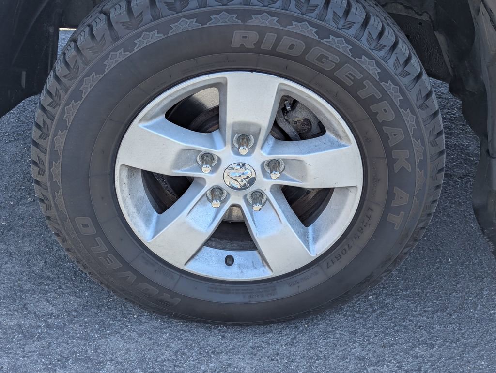 Used 2014 RAM 1500 ST w/ SXT Appearance Group AWD/4WD image 13