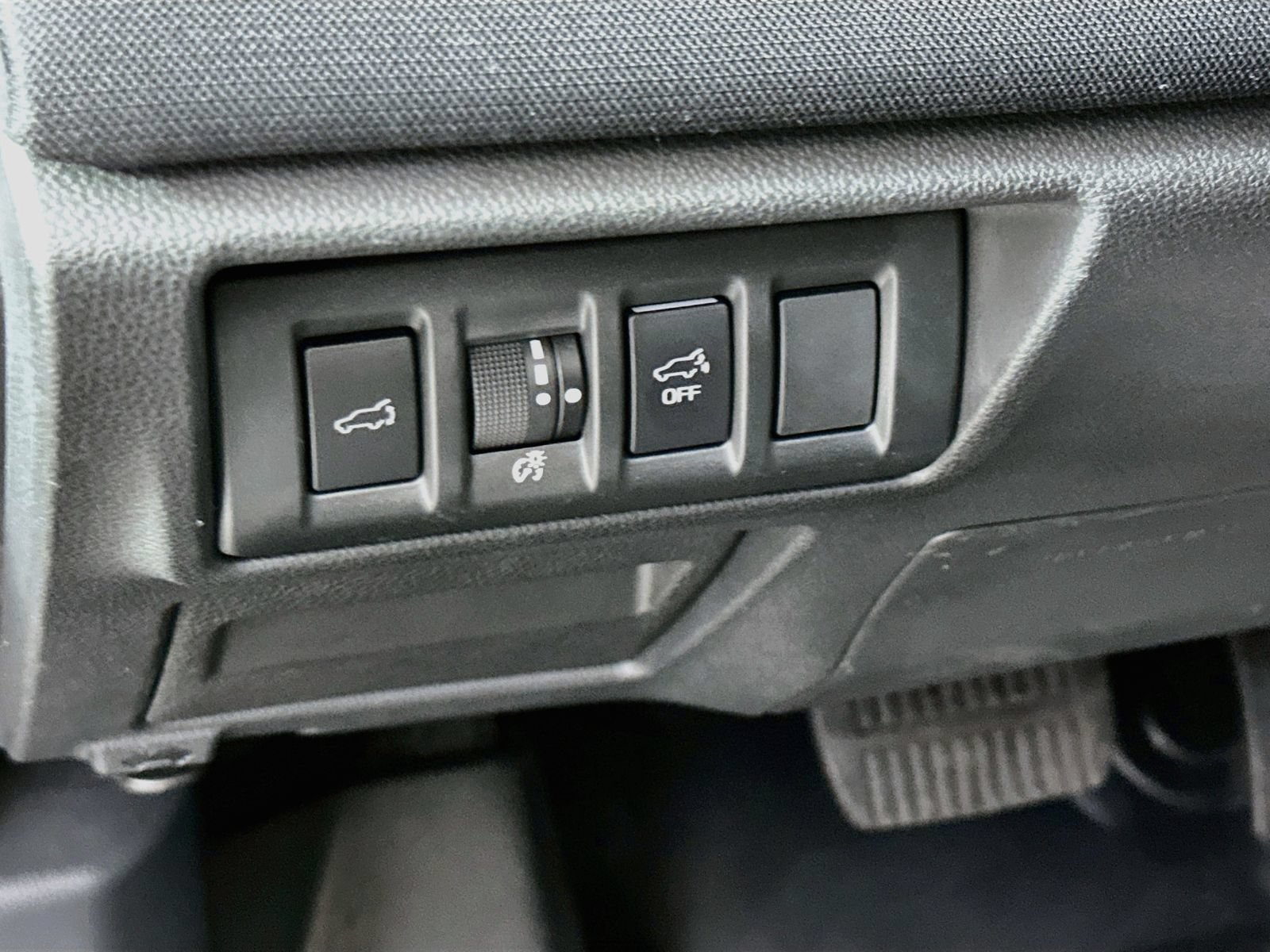 Used 2021 Subaru Outback Premium AWD/4WD image 11