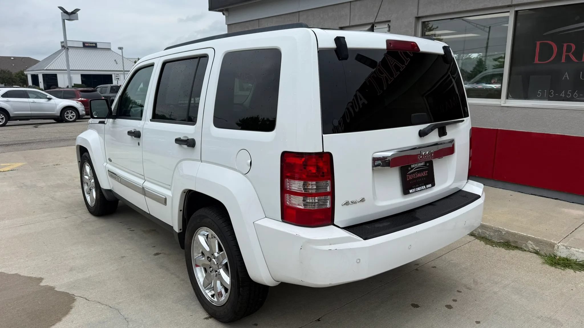 Used 2012 Jeep Liberty Sport AWD/4WD image 4