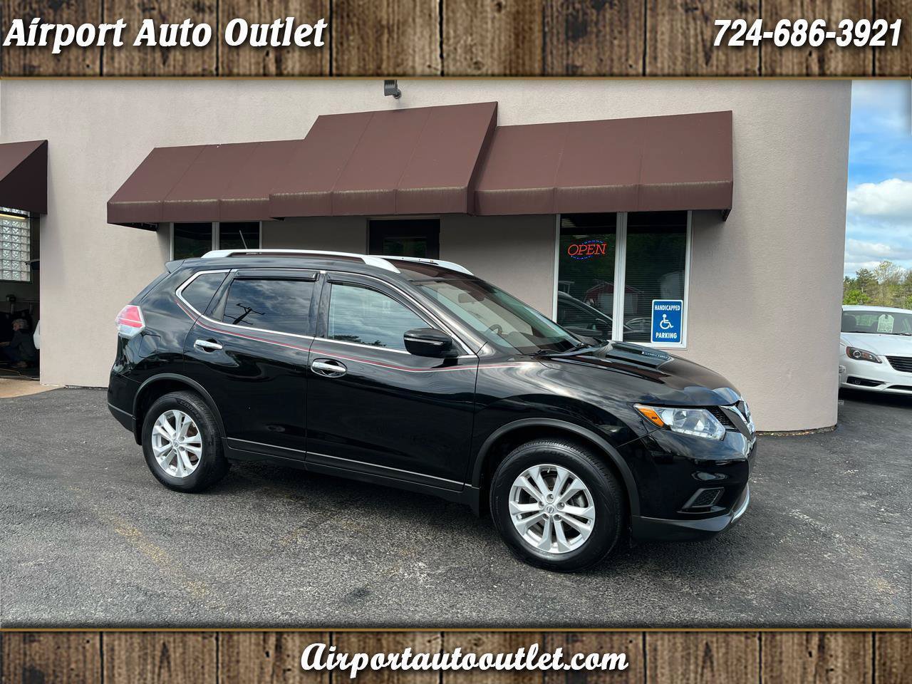 Used 2015 Nissan Rogue SV AWD/4WD image 1