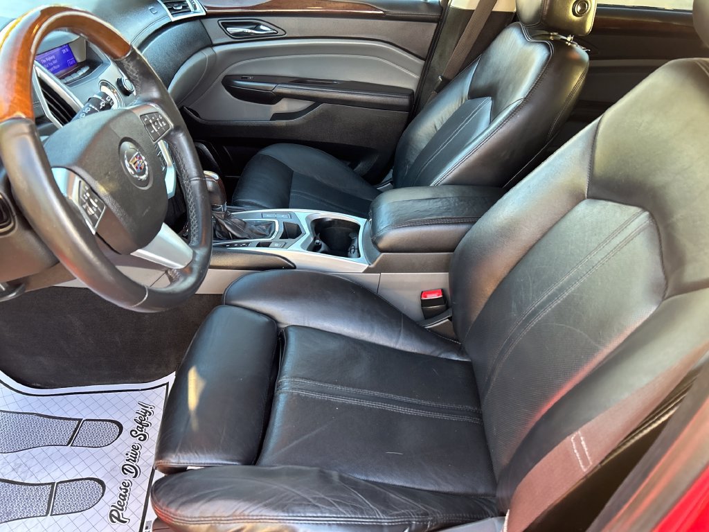 Used 2011 Cadillac SRX Luxury FWD image 10