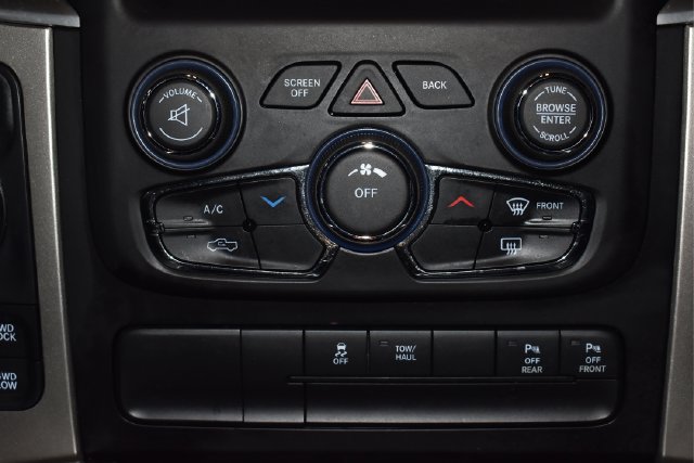 Used 2018 RAM 1500 Big Horn AWD/4WD image 27