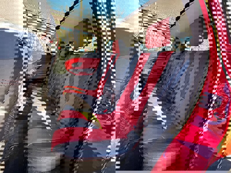 Used 2012 Land Rover Range Rover Evoque Dynamic image 20