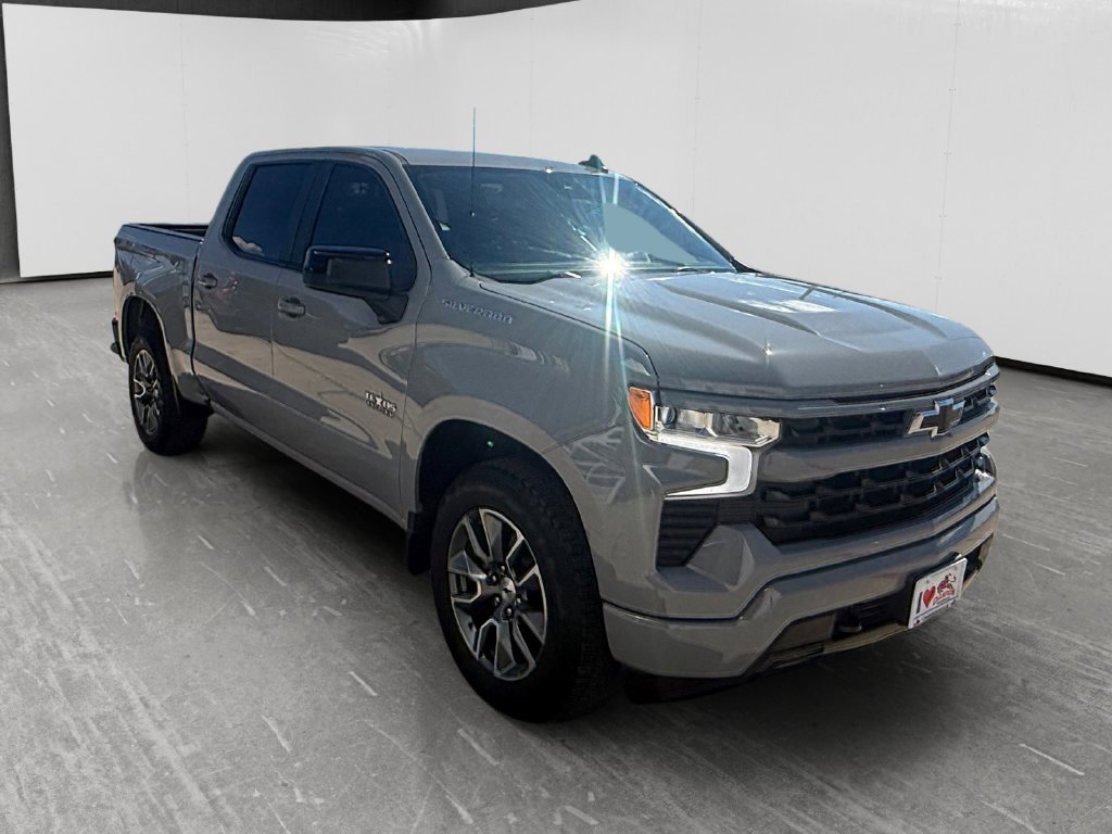 Used 2024 Chevrolet Silverado 1500 RST RWD image 7