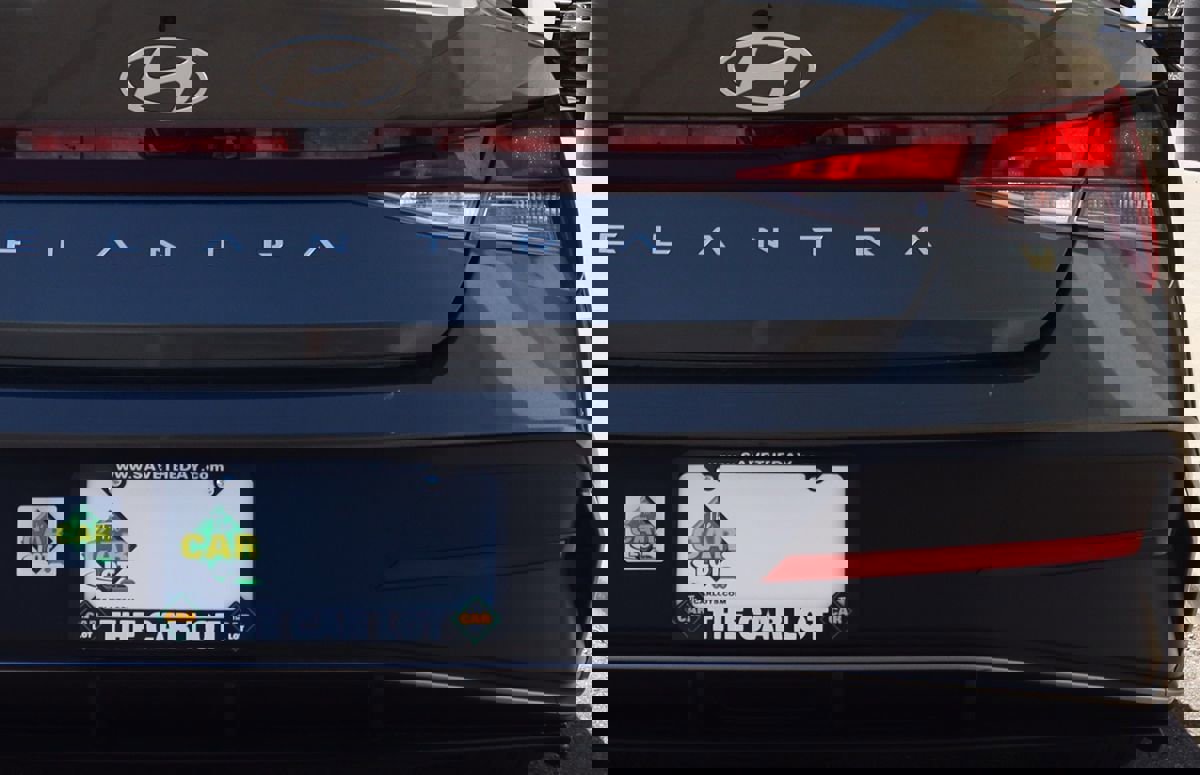 Used 2024 Hyundai Elantra SE image 20