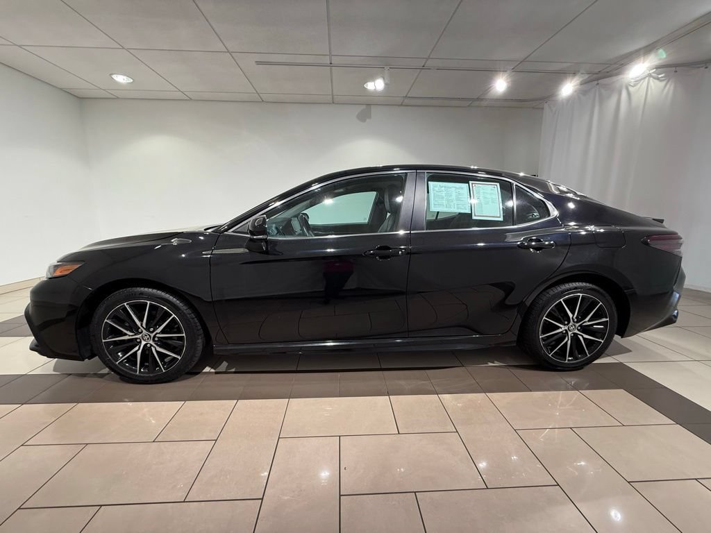Certified 2024 Toyota Camry SE FWD image 2