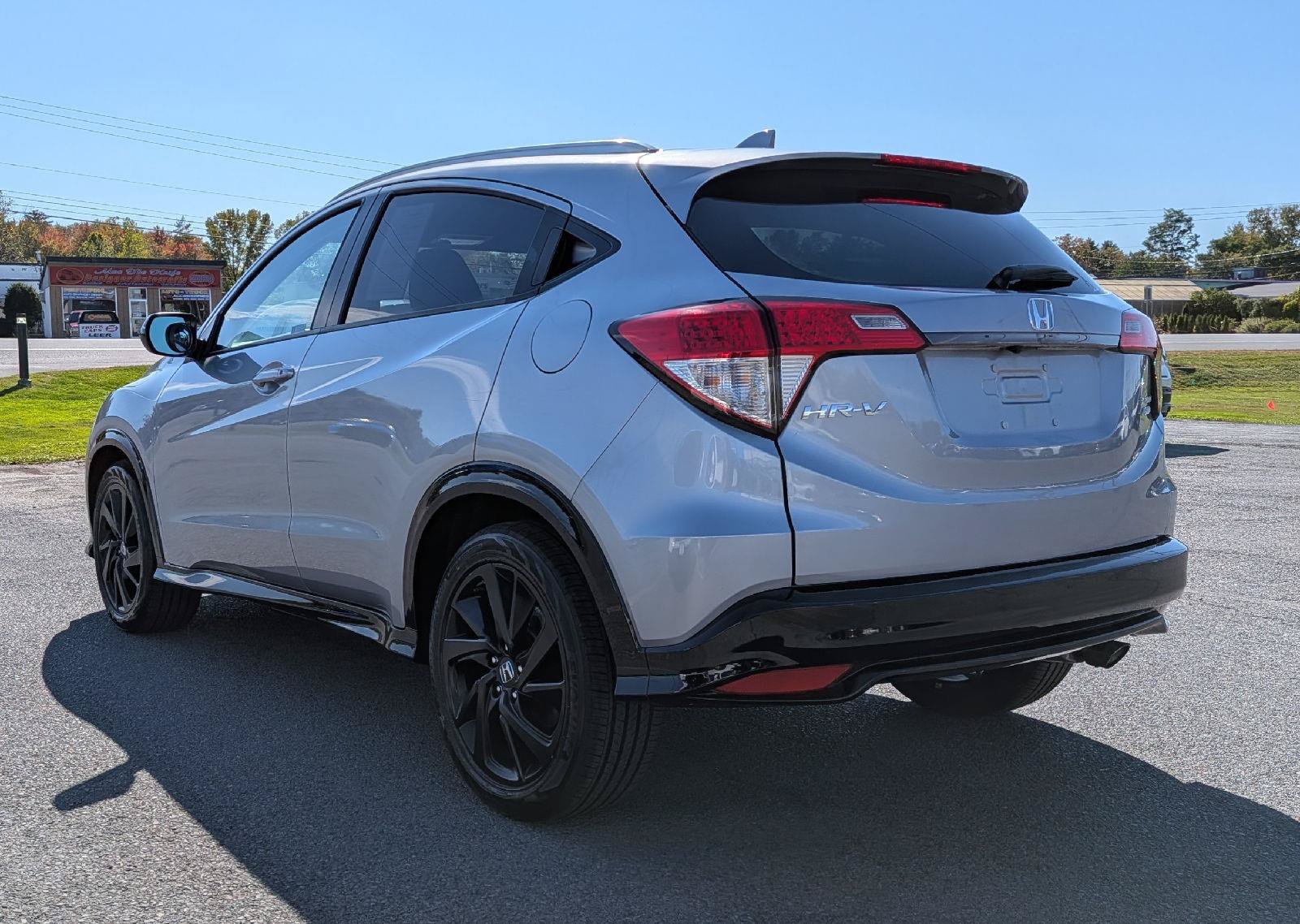 Certified 2022 Honda HR-V Sport image 7
