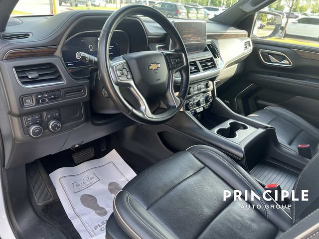 Used 2023 Chevrolet Suburban Premier AWD/4WD image 15